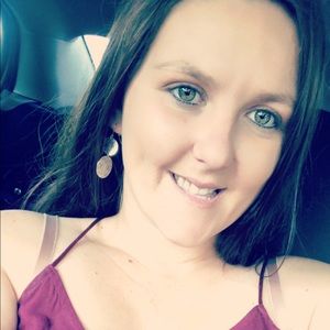 Meet your Posher, Kaylea